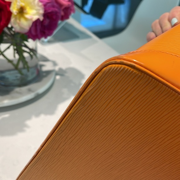 Authentic Louis Vuitton Orange Color Alma Epi..ONE DAY SALE-- - Picture 13 of 13